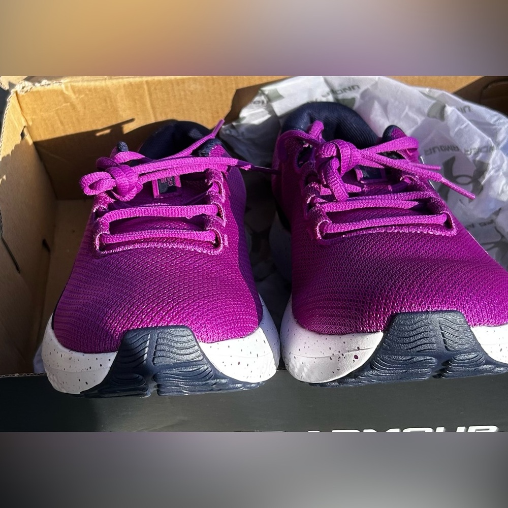 NWT UNDER ARMOUR  Purple & Navy Women's Athletic Sneaker Shoes Size 10.5 - Picture 6 of 8